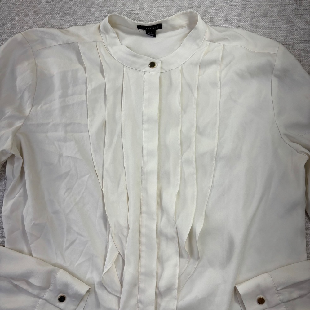 Ann Taylor Cream White Pleated Ruffle Band Collar Blouse Long Sleeve Medium - Picture 3 of 8